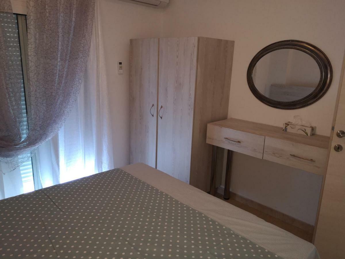 Alexandros Apartment Aridaía Luaran gambar
